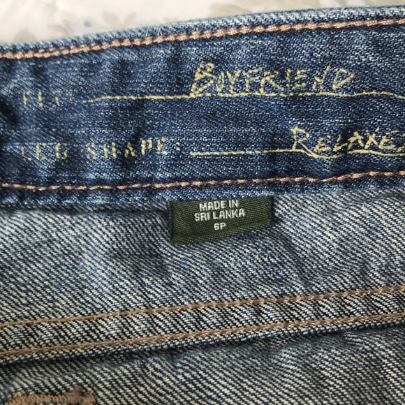 Eddie Bauer distressed boyfriend Capri jeans like new never worn size petite 6 - Picture 2 of 4